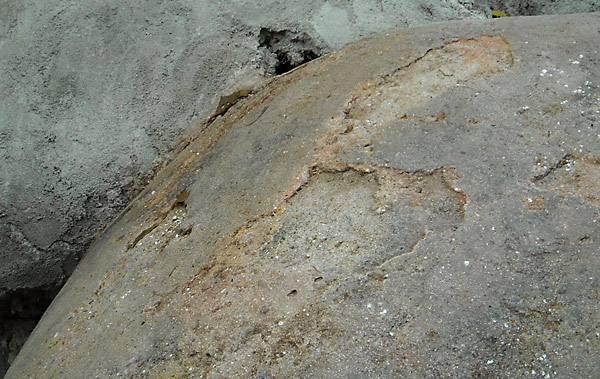 etat de surface faux rocher
